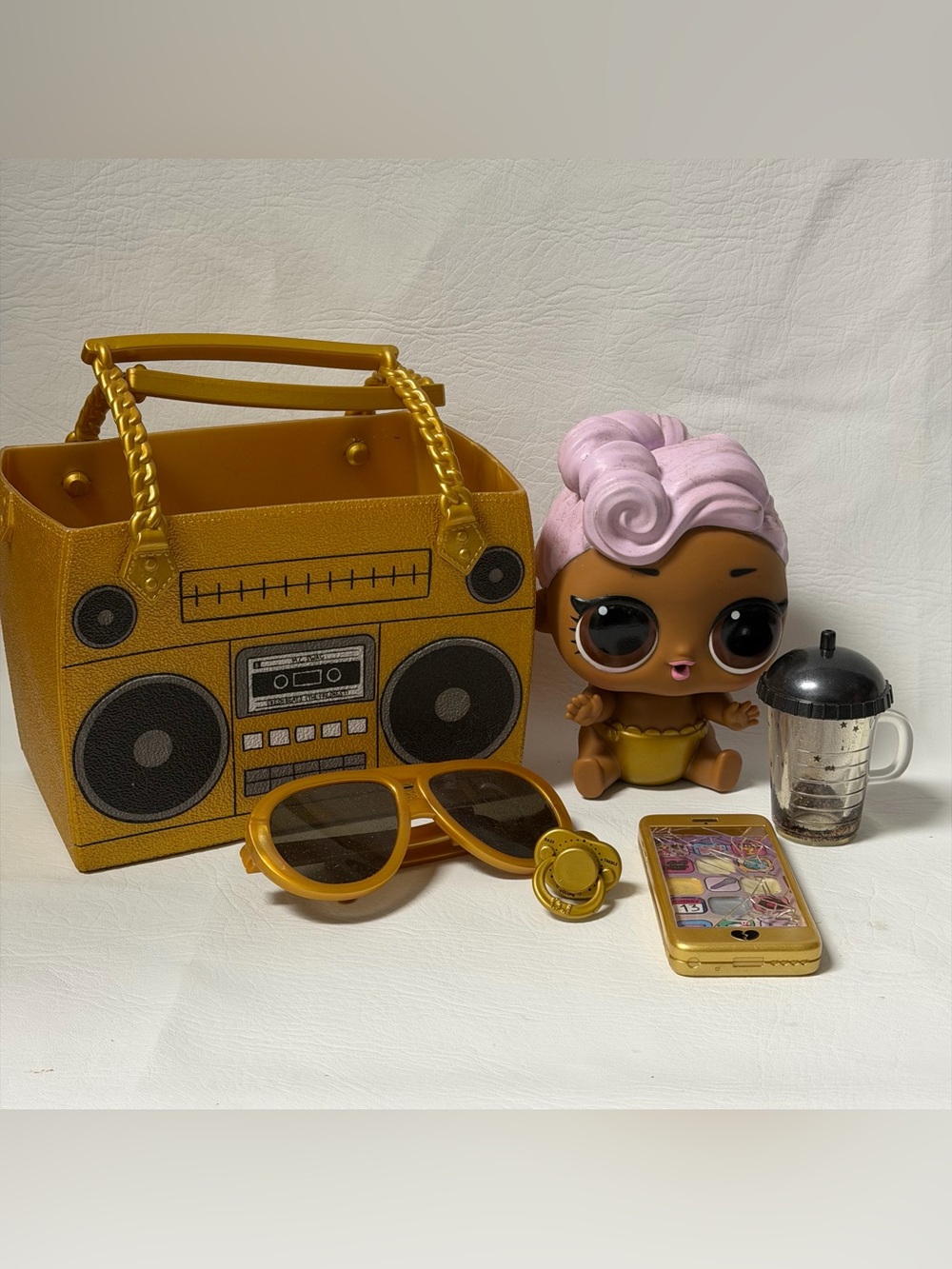 L.O.L. Surprise! Ooh La La Baby Surprise - Lil D.J.w/accessories